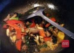 紫苏炒粉肠的做法图解8