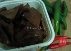 辣炒香干的做法图解1