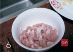 西芹枸杞炒百合的做法图解6