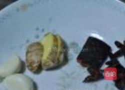 小竹笋红烧肉的做法图解3