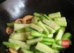 丝瓜干煸杂虾的做法图解6