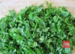 荠菜吞拿鱼炒饭的做法图解1