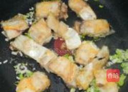 糖醋鱼块的做法图解6