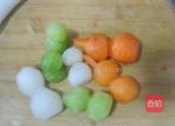 三色葫芦的做法图解3