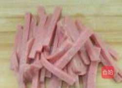 火腿丝炒黄豆芽的做法图解3