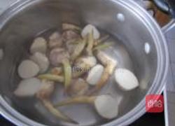 茨菇木耳炖河蚌的做法图解10