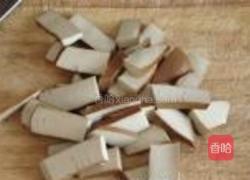 西芹豆干炒肉片的做法图解2