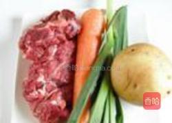 咖喱牛肉煲的做法图解1