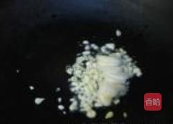 西葫芦炒木耳的做法图解3