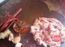 麻辣牛筋的做法图解1