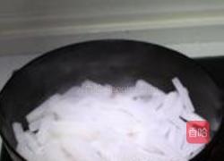 萝卜炒香菇瘦肉的做法图解5