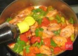 白果青红椒炒对虾的做法图解8