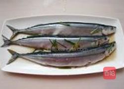蒜烤秋刀鱼的做法图解4