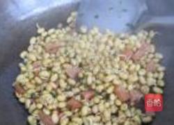 黄豆芽炒火腿肠的做法图解6