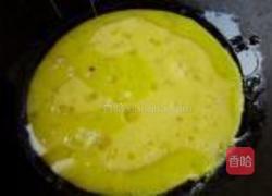 西红柿炒鸡蛋的做法图解2