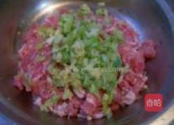 荠菜饺子的做法图解4