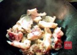 白萝卜丝煮鱼的做法图解3