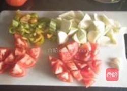 辣炒番茄西葫芦的做法图解3