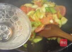 辣炒番茄西葫芦的做法图解8
