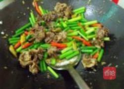 蒜薹菊花胗的做法图解6
