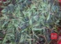 花生碎拌山菜的做法图解1