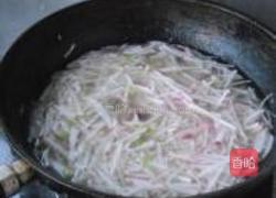 虾皮萝卜汤的做法图解5