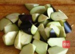 鱼香茄子的做法图解1