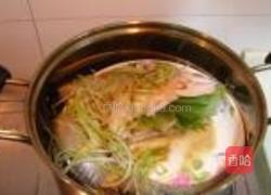 辣腐乳蒸海鲈鱼的做法图解4