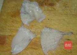 炒目鱼的做法图解1