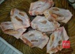 香辣烤鸡翅中的做法图解2