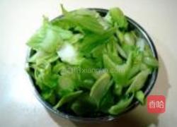 干贝松炒盖菜梗的做法图解5