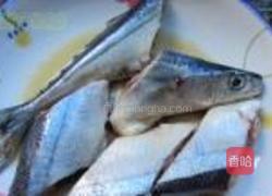 香煎秋刀鱼的做法图解2