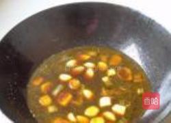 板栗烧牛蛙的做法图解7