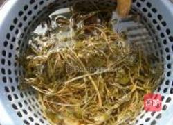 野辣椒苗炒肉片的做法图解1