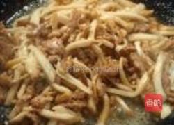 杏鲍菇炒肉丝的做法图解7