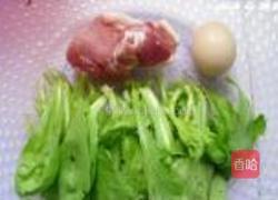 肉片茼蒿蛋蒸粉丝的做法图解2
