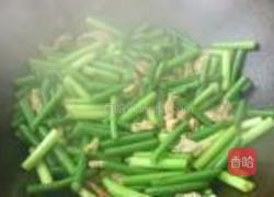 蒜薹炒肉的做法图解7