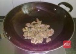 肉片炒手撕甜椒的做法图解5