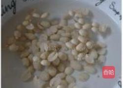 红枣玉米猪脚汤的做法图解2