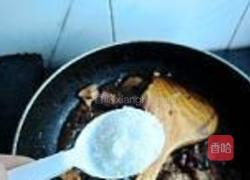 蒜苗香煎肉的做法图解12
