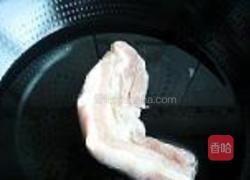 蒜苗香煎肉的做法图解3