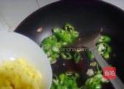尖椒炒蛋的做法图解6