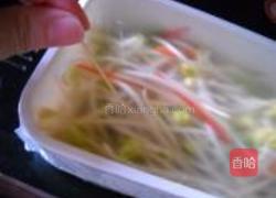 黄豆芽拌辣椒的做法图解6