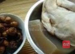 松茸魔芋烧仔鸡的做法图解1