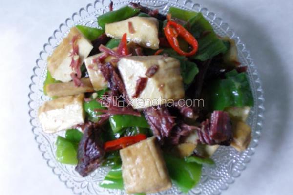 青椒豆干炒腊肉