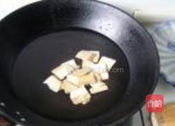 青椒豆干炒腊肉的做法图解3