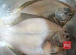 红烧比目鱼的做法图解2