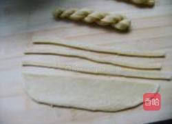 芝麻酥香小麻花的做法图解4