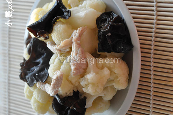 花菜炒肉片