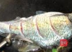 红烧鳊鱼的做法图解9